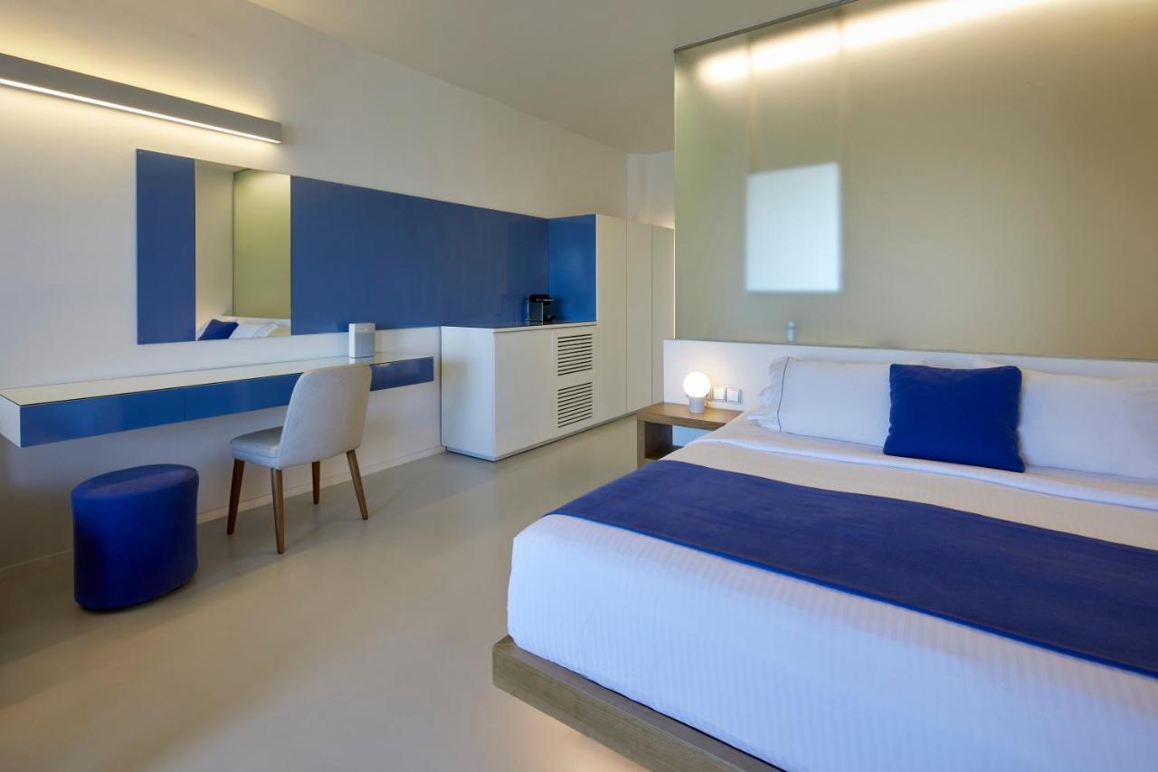 Alti Santorini Suites - Caldera View (Adults Only) Megalochori  Exteriör bild